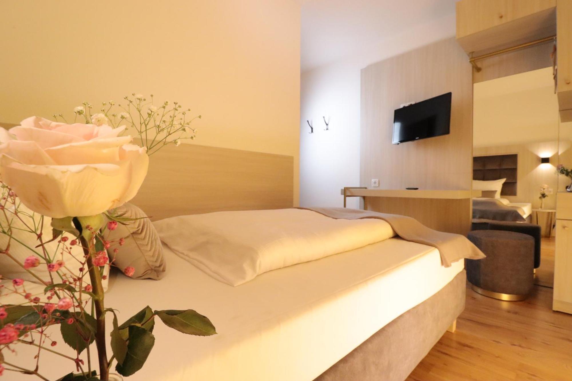 Hotel Kurparkblick Bad Bergzabern Extérieur photo