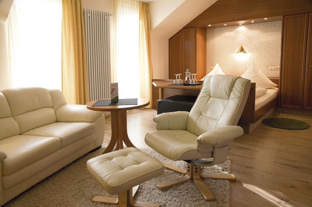 Hotel Kurparkblick Bad Bergzabern Chambre photo
