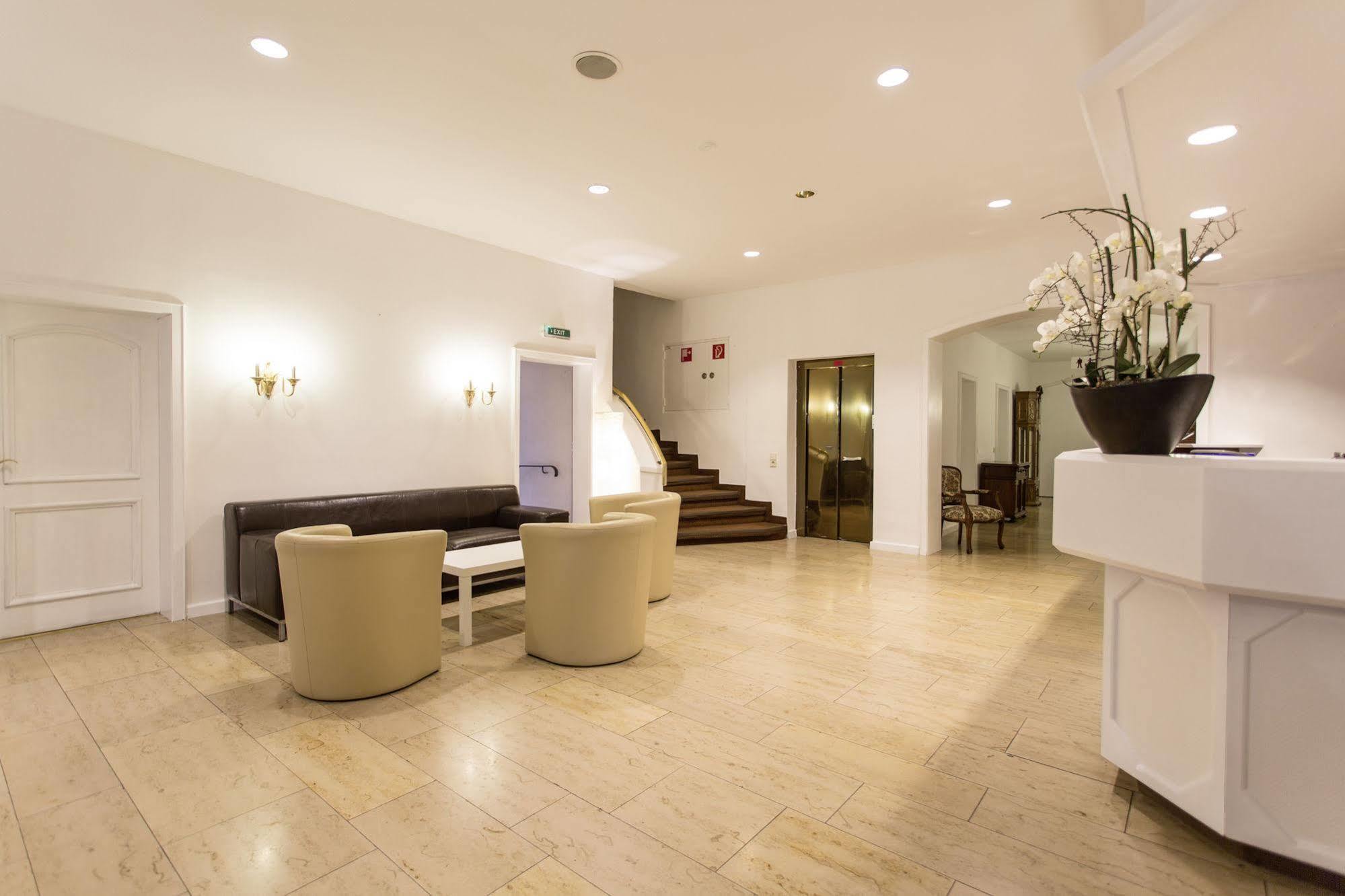 Hotel Kurparkblick Bad Bergzabern Extérieur photo